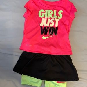 Girls Nike outfit